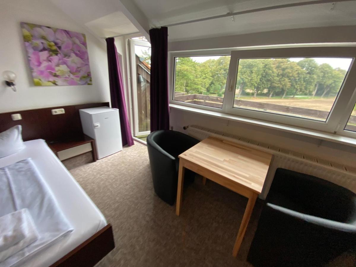 K 357 - Low Budget Hotel In Ratekau Bei Luebeck Ngoại thất bức ảnh